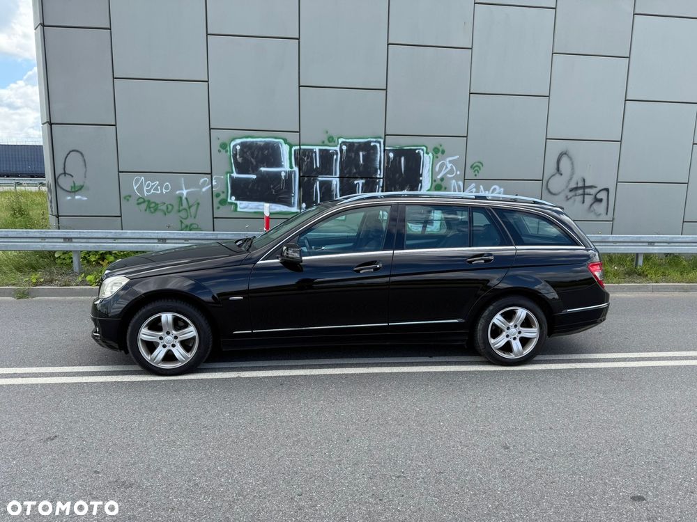 Mercedes-Benz Klasa C 180 K BlueEff Elegance - 9