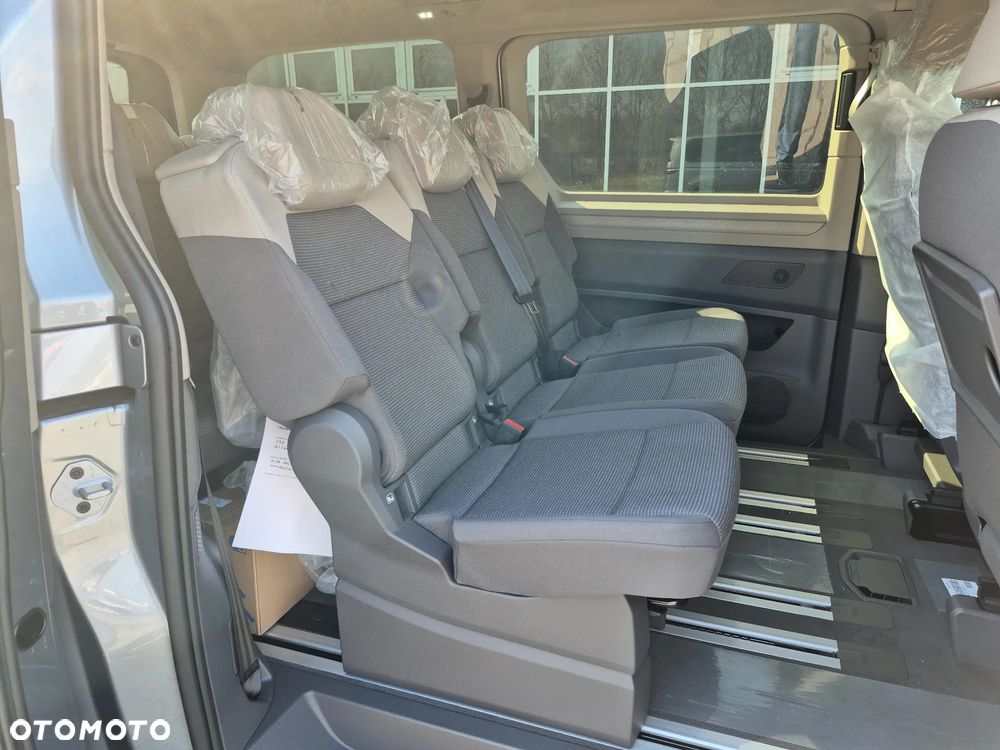Volkswagen Multivan 2.0 TDI L2 Family DSG - 11