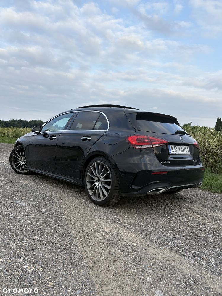 Mercedes-Benz Klasa A 220 4-Matic AMG Line 7G-DCT - 25