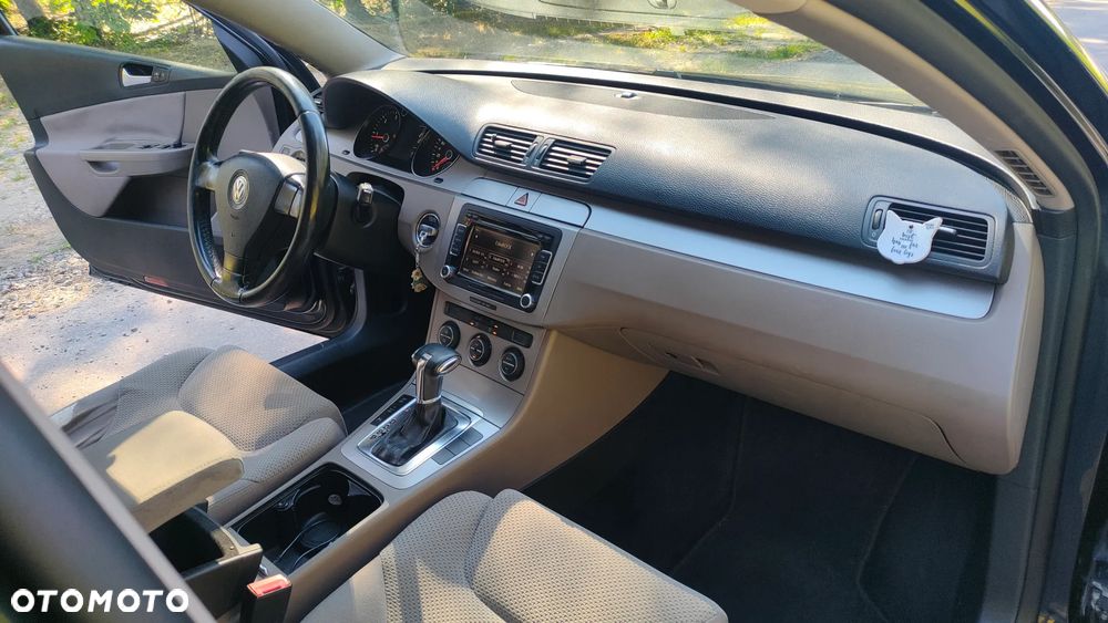 Volkswagen Passat 2.0 TDI DPF Comfortline DSG - 5