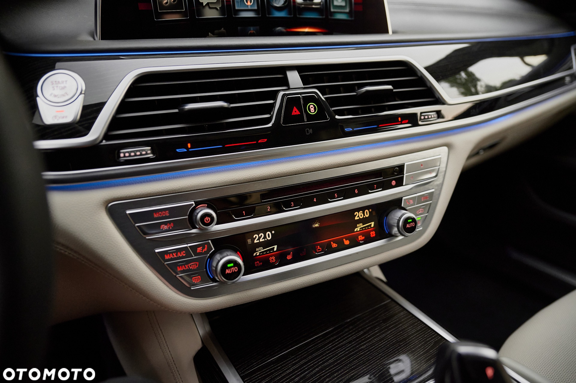 BMW Seria 7 730d xDrive - 28