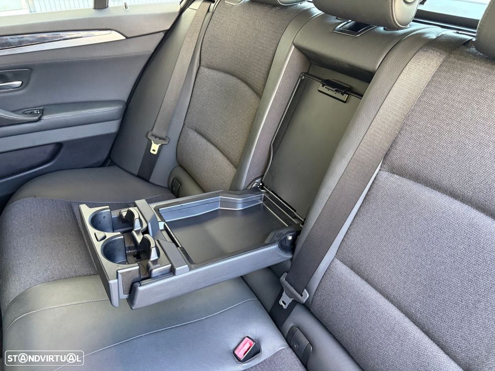 BMW 520 d Line Luxury - 11