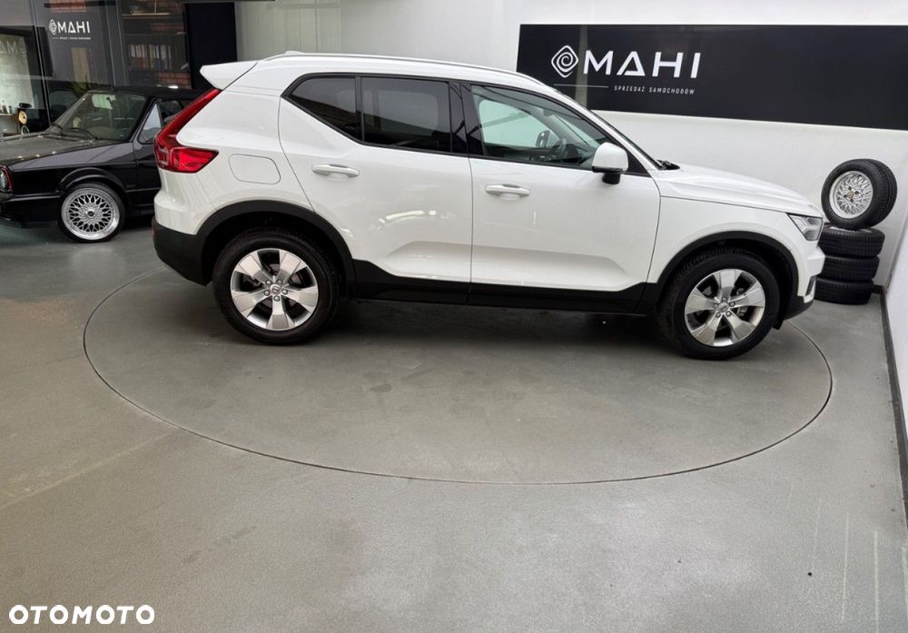 Volvo XC 40 T3 Momentum - 13