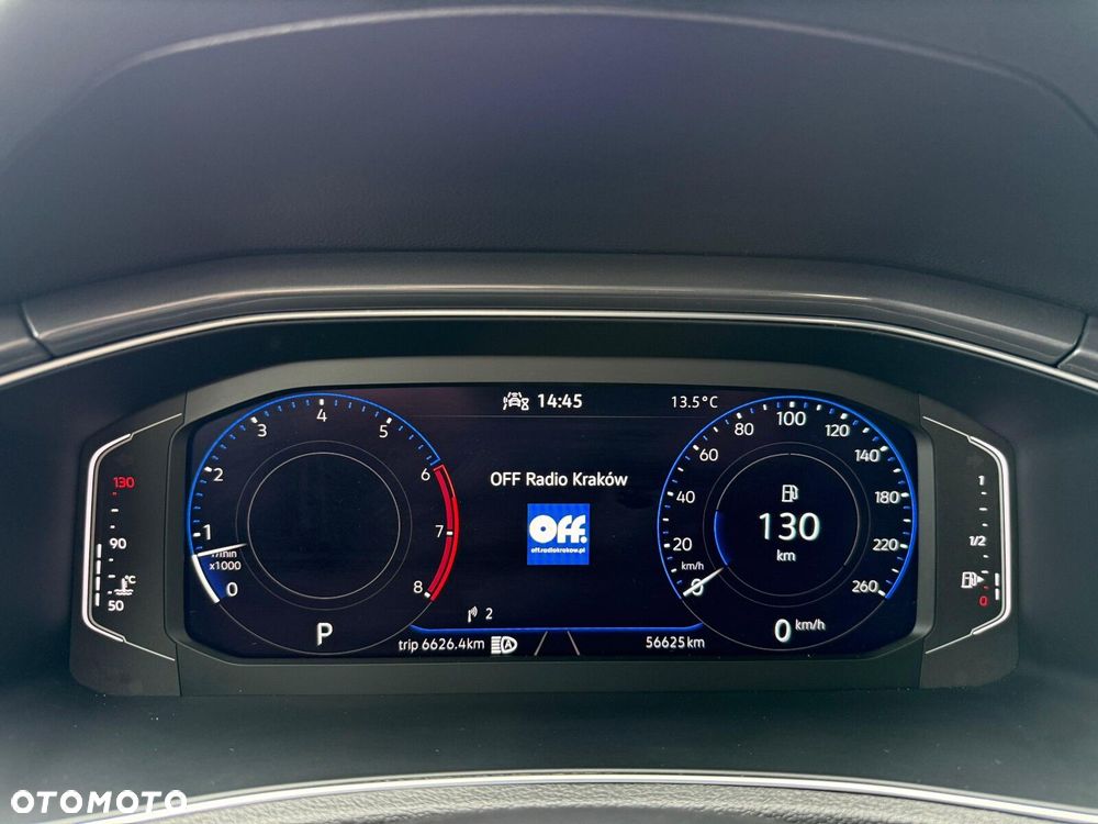 Volkswagen T-Roc - 16