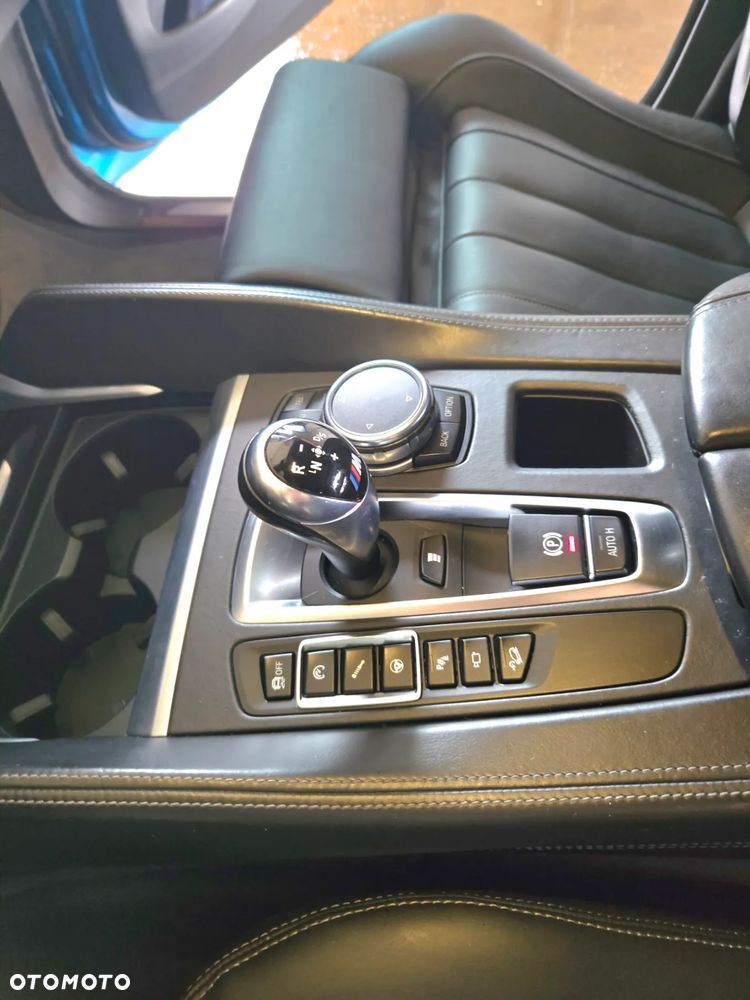 BMW X5 M Standard - 10