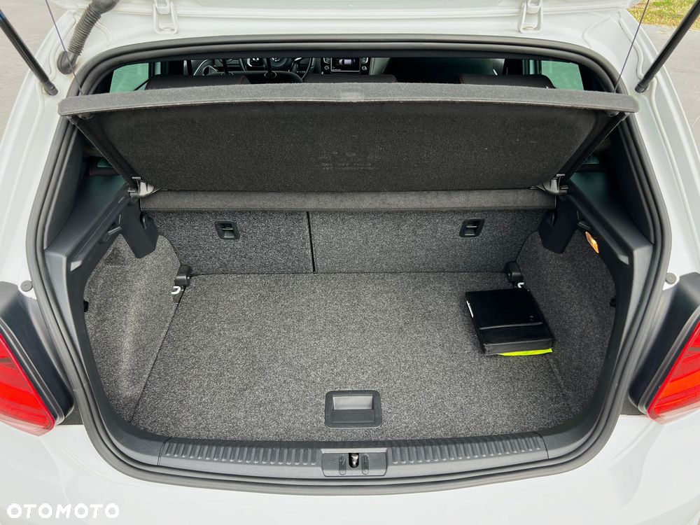 Volkswagen Polo 1.8 TSI BMT GTI - 19