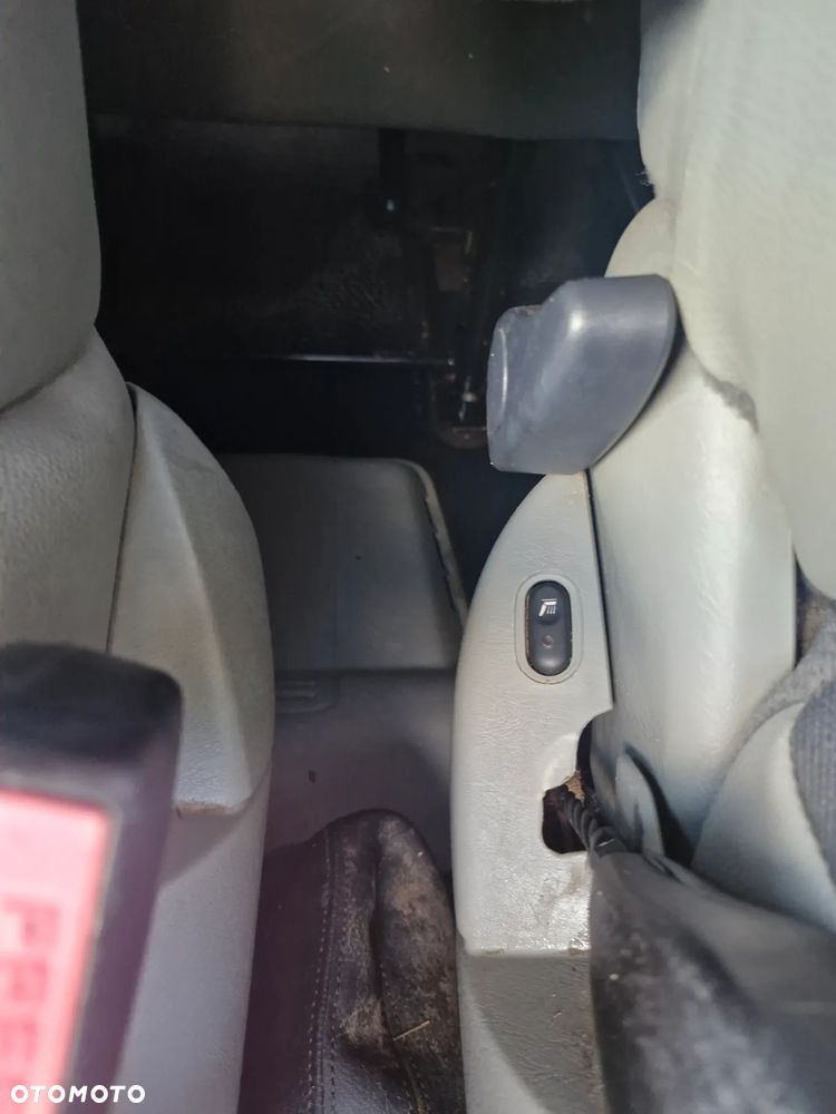 Opel Vivaro L2H1 2.9t - 17