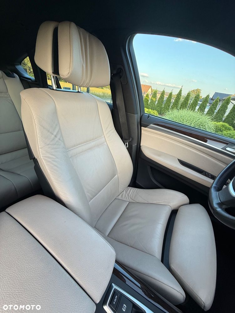 BMW X6 - 33