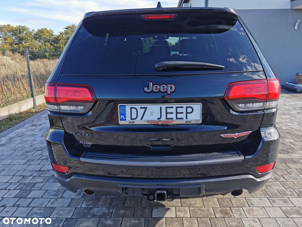 Jeep Grand Cherokee - 10