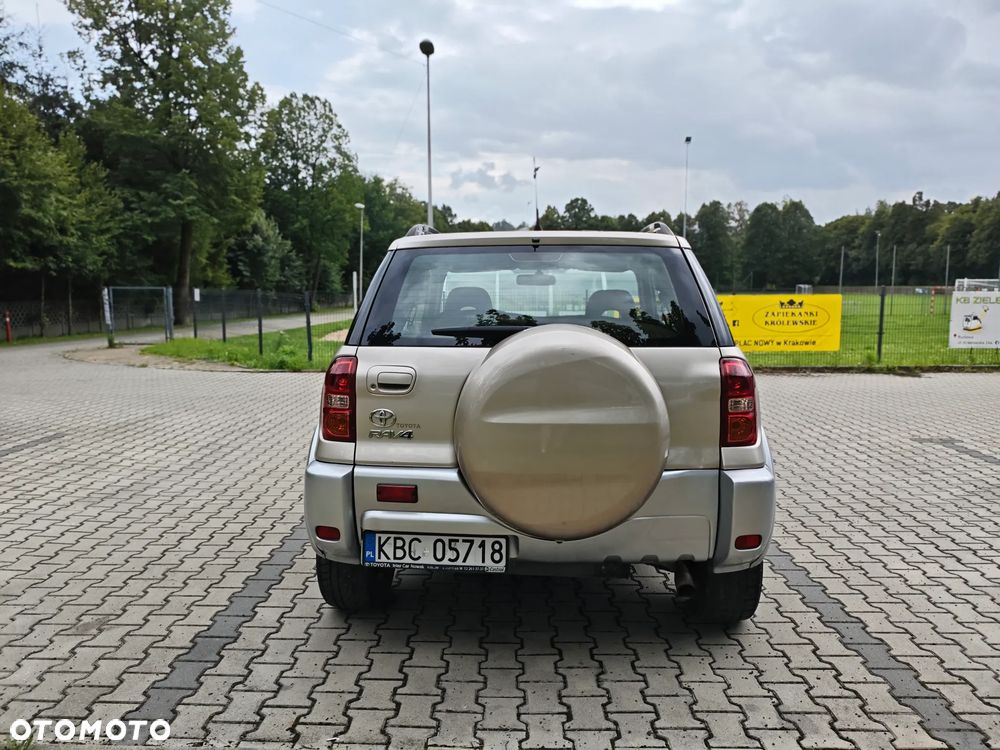 Toyota RAV4 2.0 VVT-i Sol - 8