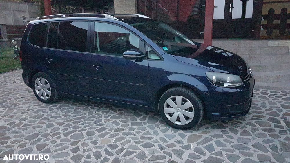 Volkswagen Touran 1.6 TDI DPF BlueMotion Technology Comfortline - 21