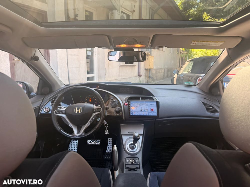 Honda Civic 1.8i-VTEC i-SHIFT Type S - 14