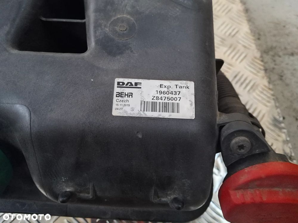 ZBIORNICZEK WYRÓWNAWCZY PŁYNU CHŁODNICZEGO DAF CF 400 XF 106 EURO 6  1960437 - 4
