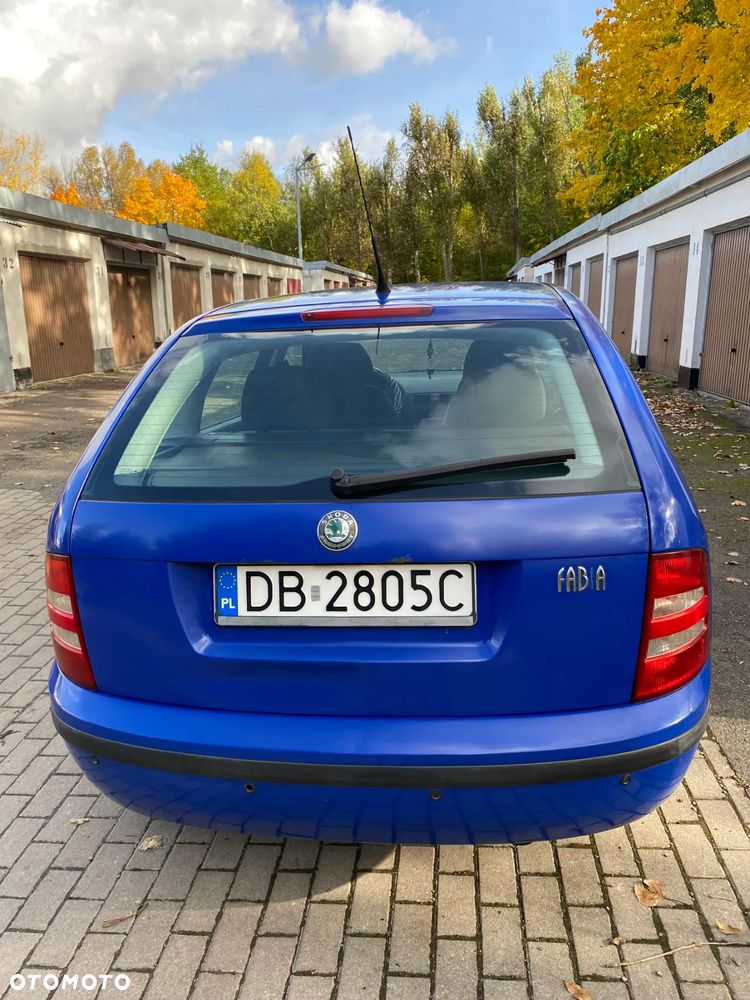 Skoda Fabia 1.4 16V Choice - 10