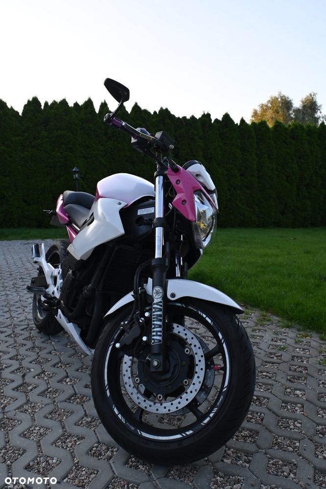 Yamaha XJ - 8