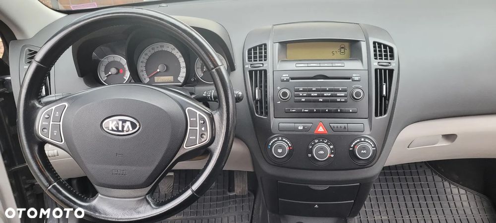 Kia Ceed 1.6 CVVT LX - 7