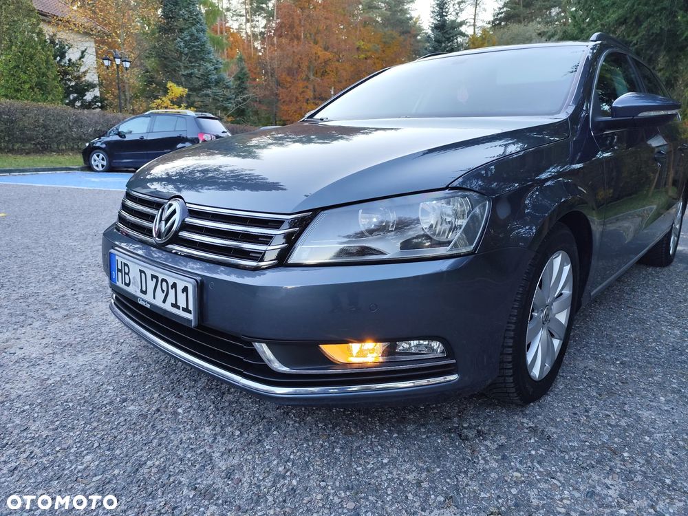 Volkswagen Passat 2.0 TDI Comfortline - 8