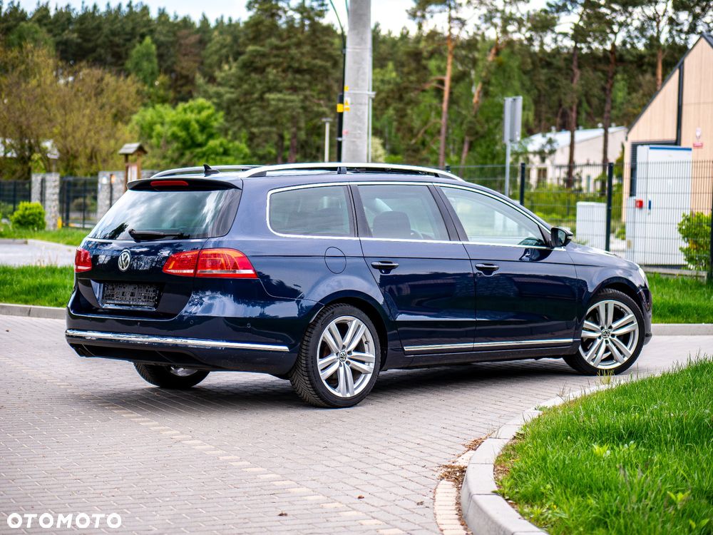 Volkswagen Passat 2.0 TDI Highline DSG - 11