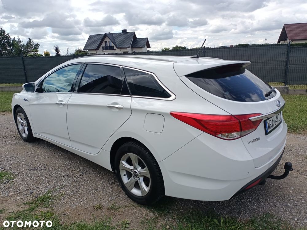 Hyundai i40 1.7 CRDi Comfort + - 7