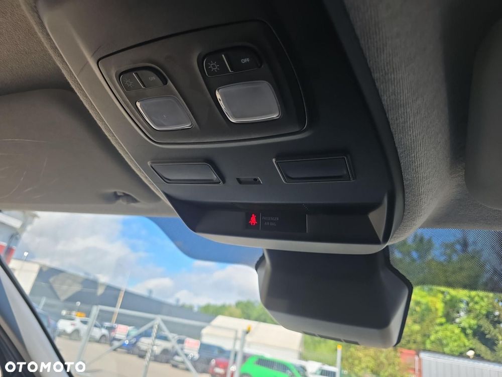 Renault trafic - 25