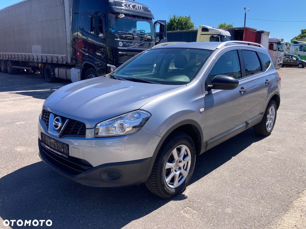 Nissan Qashqai+2 2.0 Acenta - 1