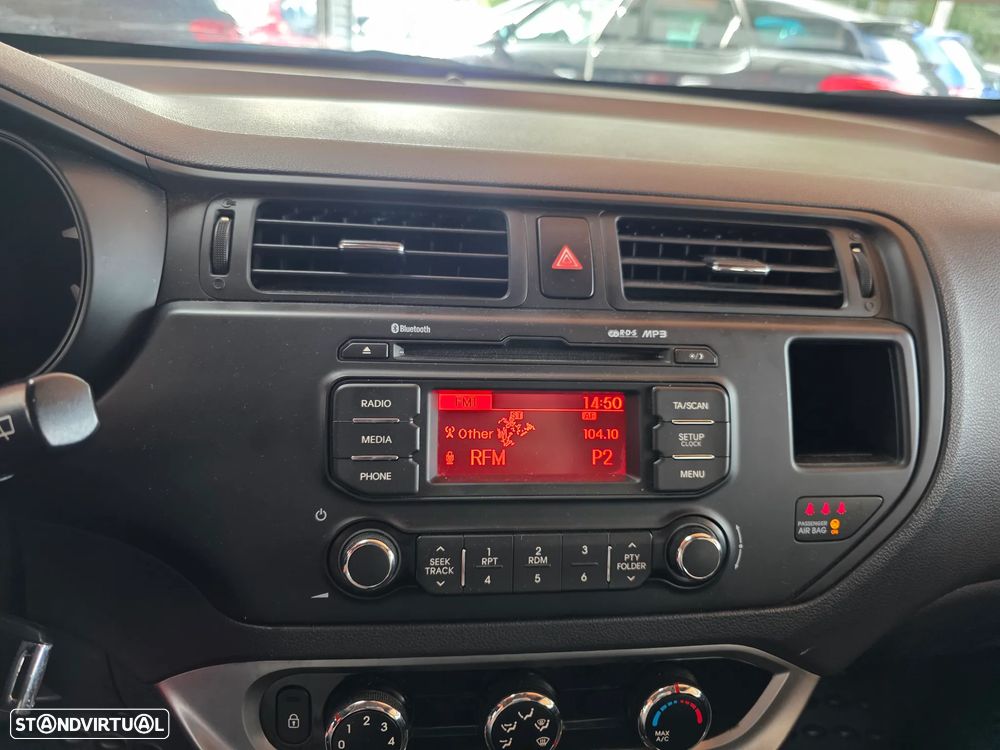 Kia Rio 1.1 CRDi - 18