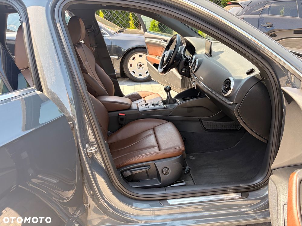 Audi A3 Sportback 2.0 TDI quattro design - 19