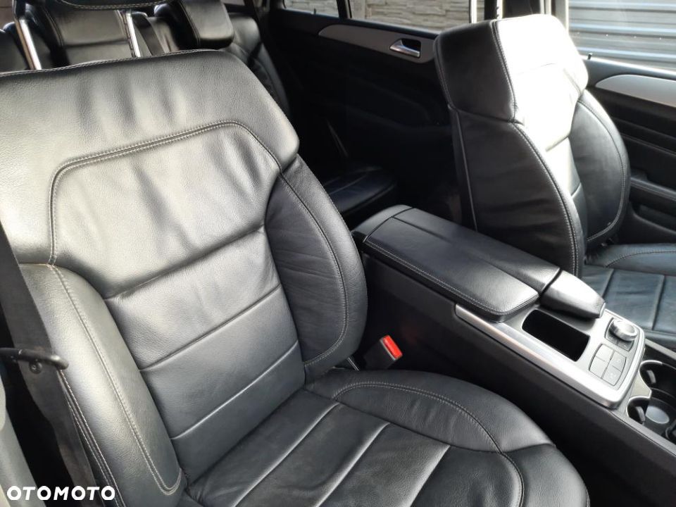 Mercedes-Benz ML 350 BlueTEC 4-Matic - 25