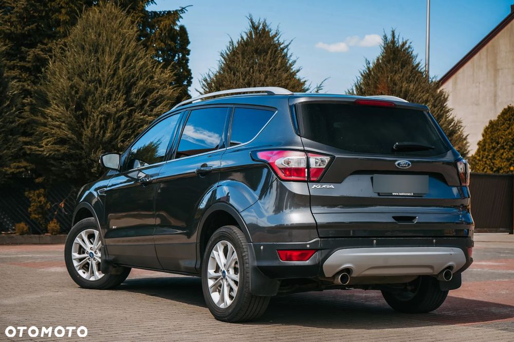 Ford Kuga 2.0 TDCi 4x4 Titanium - 11