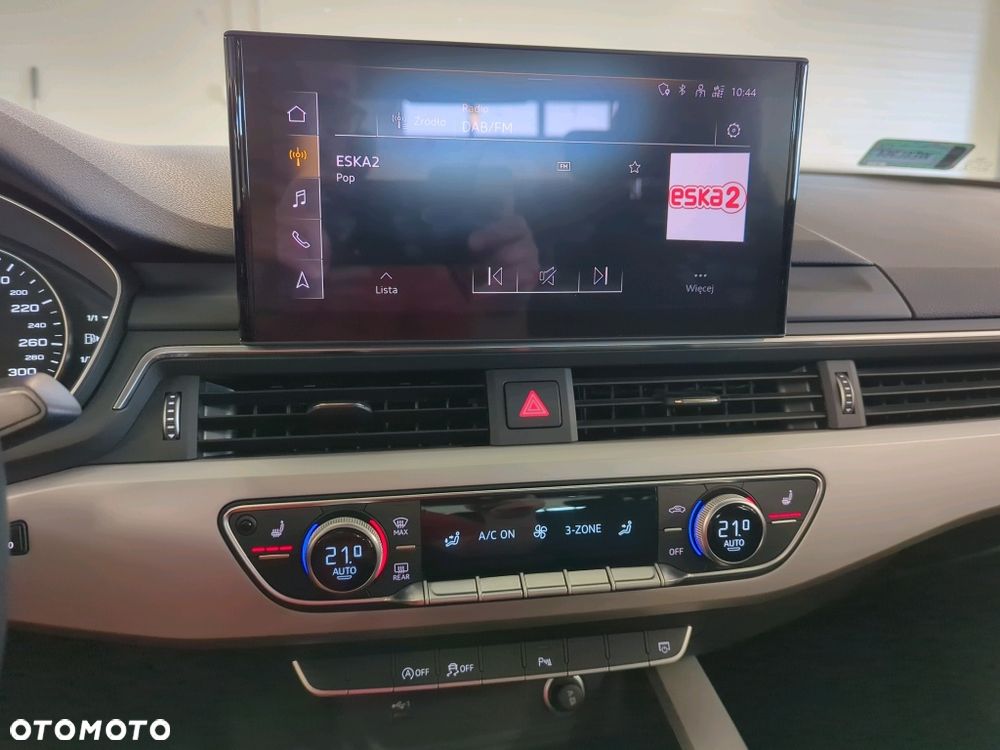 Audi A4 Limousine 35 TFSI mHEV Advanced S tronic - 11