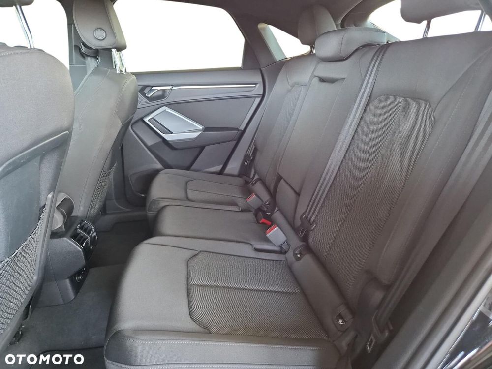 Audi Q3 Sportback - 25
