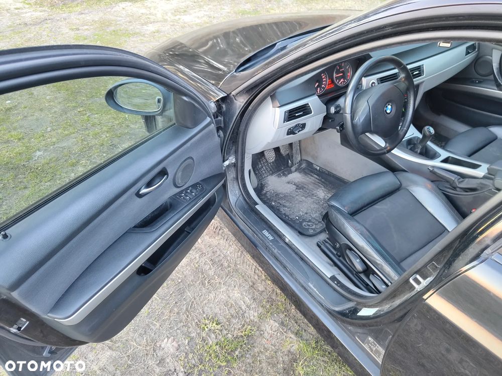 BMW Seria 3 320d - 3