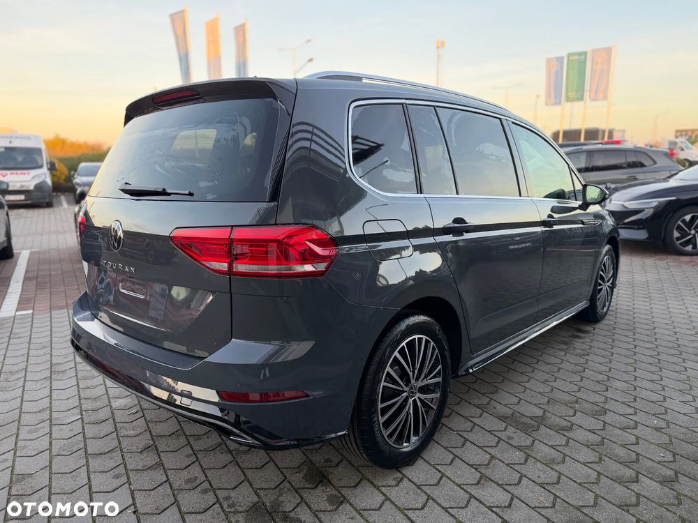 Volkswagen Touran 1.5 TSI EVO Highline DSG - 5