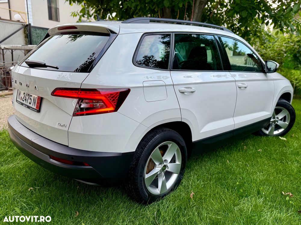 Skoda Karoq 2.0 TDI SCR 4x4 DSG Sportline - 9