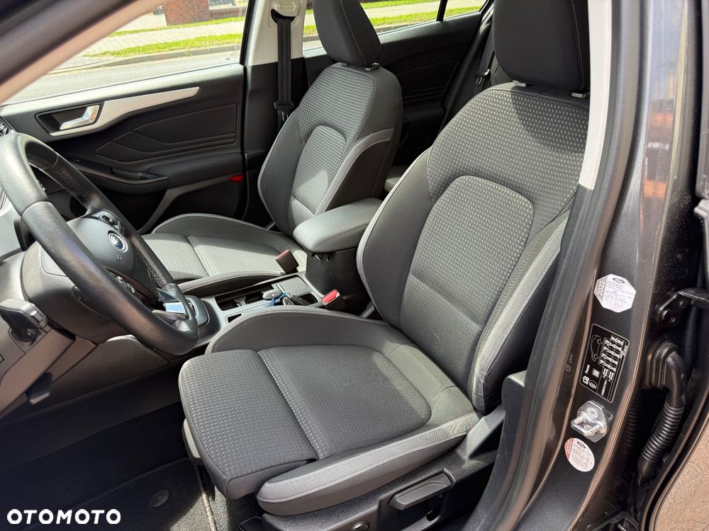 Ford Focus 1.5 EcoBlue STart-Stopp-System TITANIUM X - 28