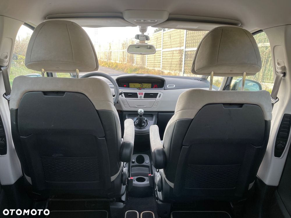 Citroën C4 Picasso 1.6 HDi FAP Confort - 7