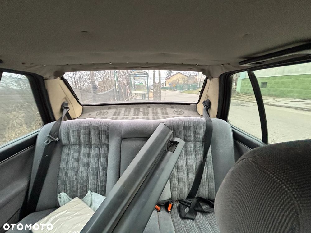 Volkswagen Jetta - 11