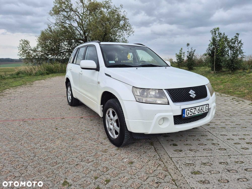 Suzuki Grand Vitara - 2
