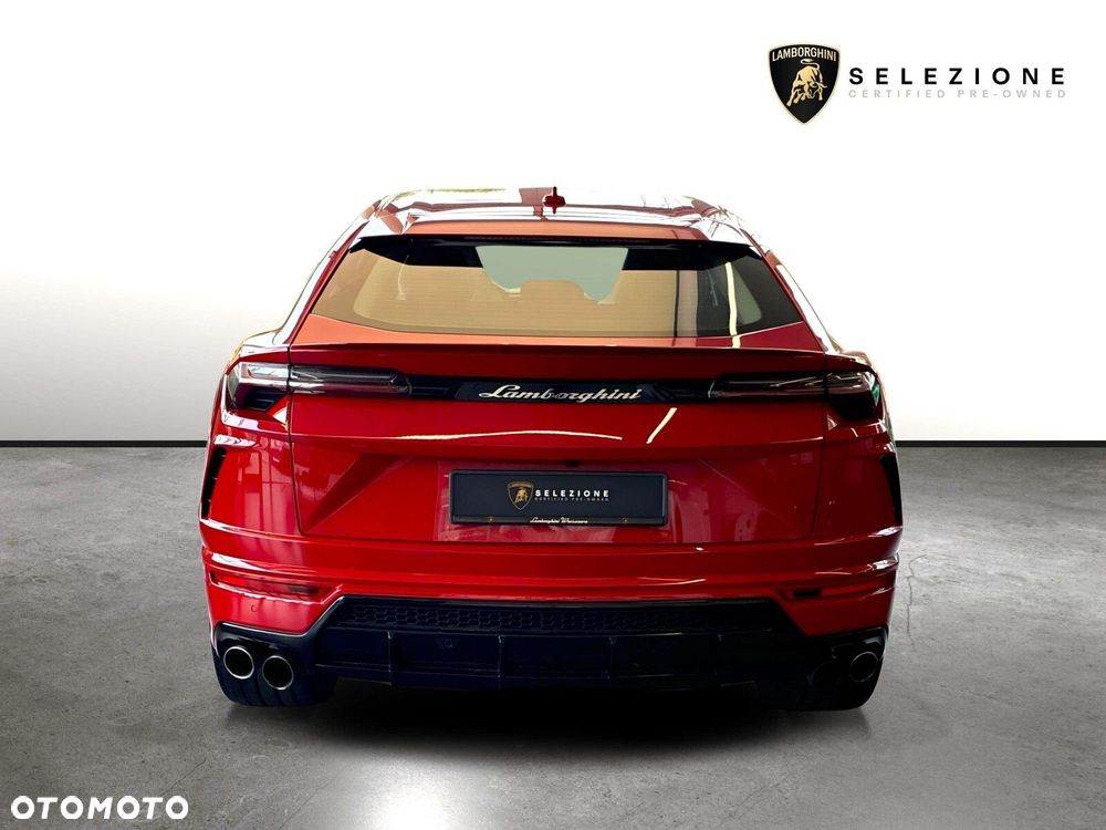 Lamborghini Urus - 5