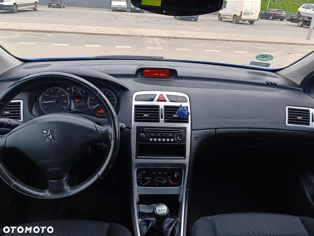 Peugeot 307 1.6 - 16