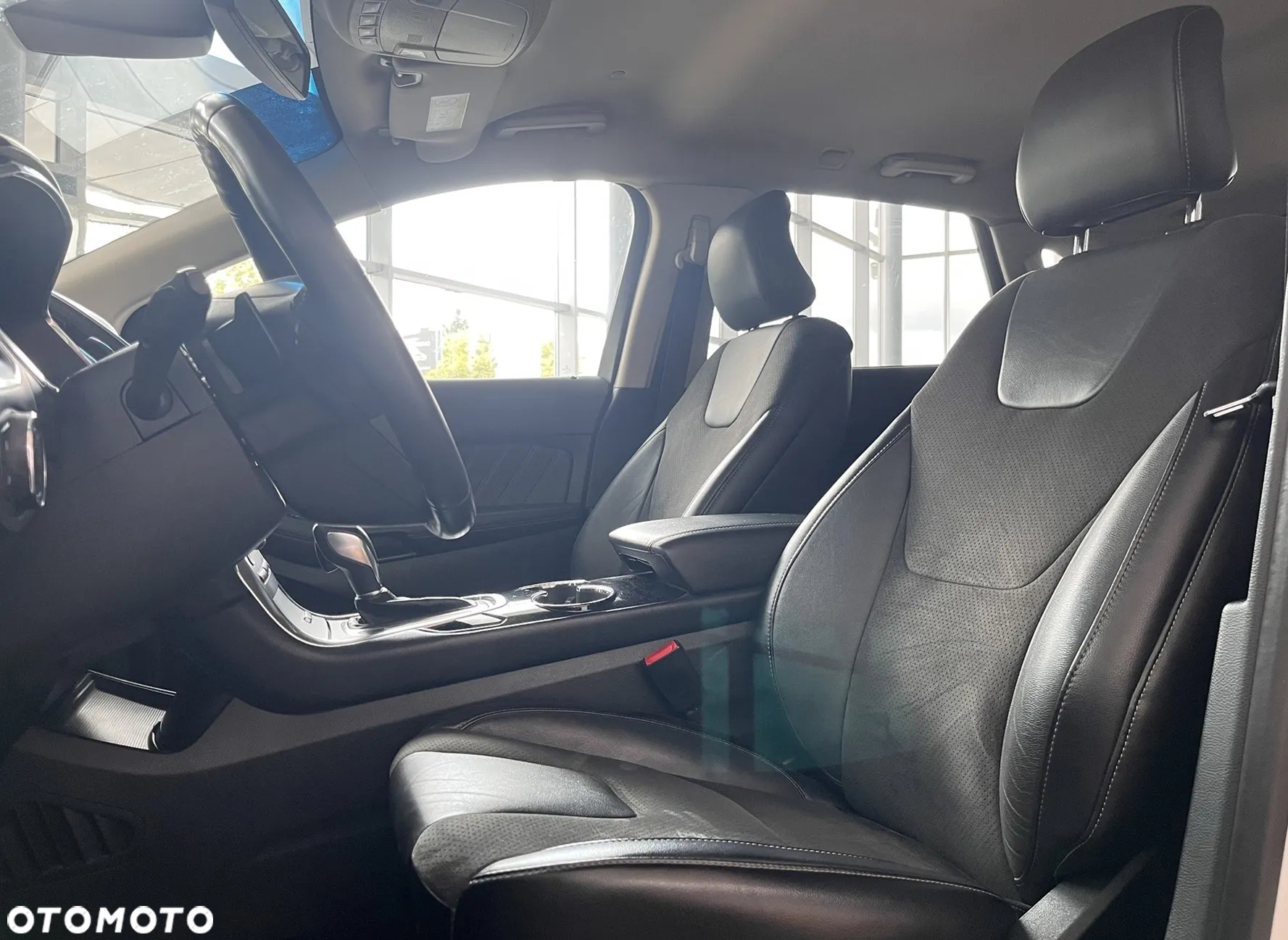 Ford Edge 2.0 TDCi Twin-Turbo 4WD ST-Line - 19