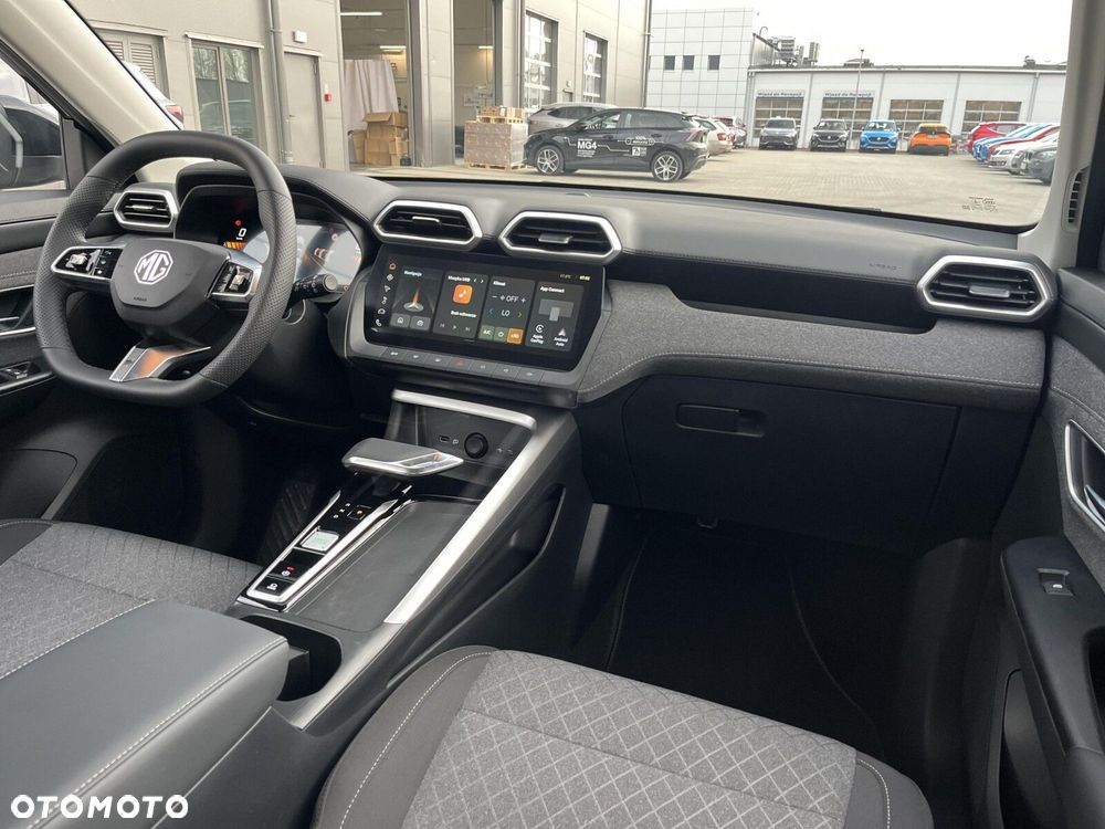 MG ZS Hybrid+ - 25