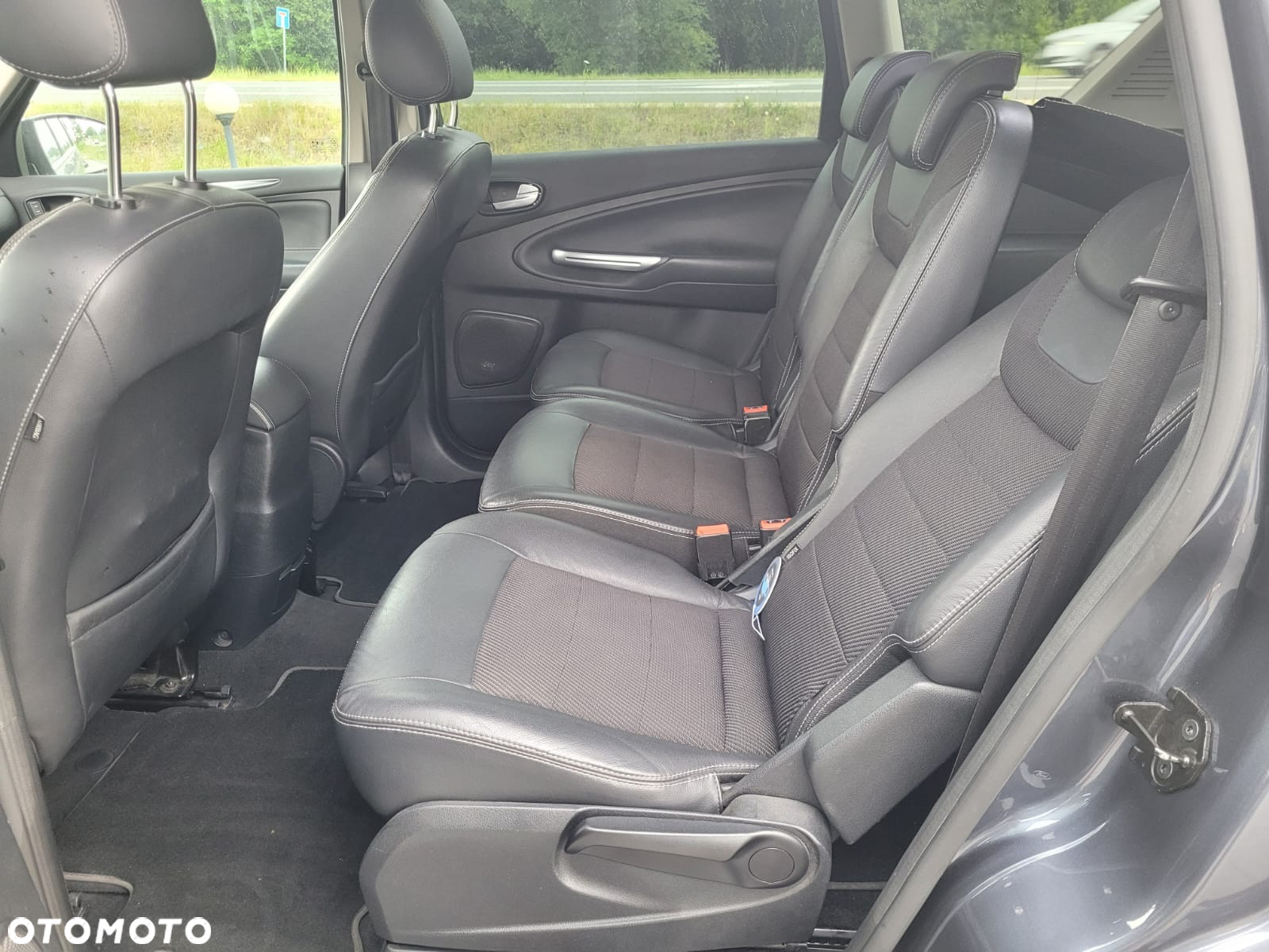 Ford S-Max 2.0 EcoBoost Titanium X - 9