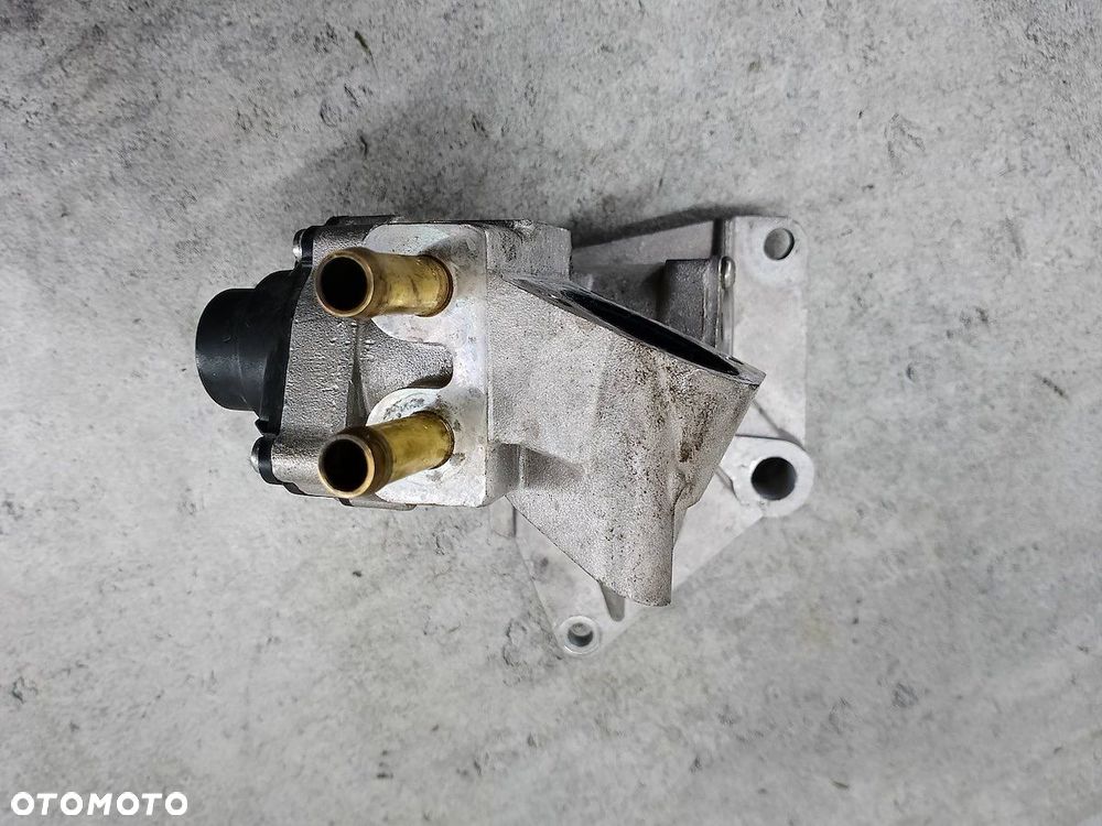 ZAWÓR EGR VW PASSAT B6 2.0 FSI - 5