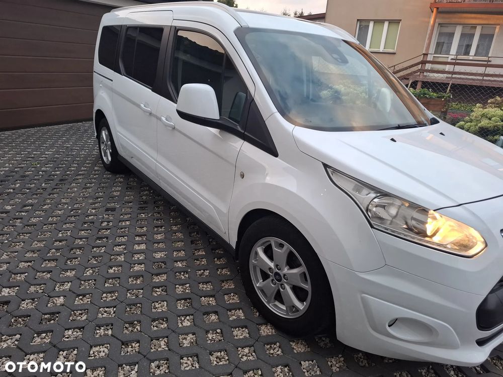 Ford Tourneo Connect Grand - 4