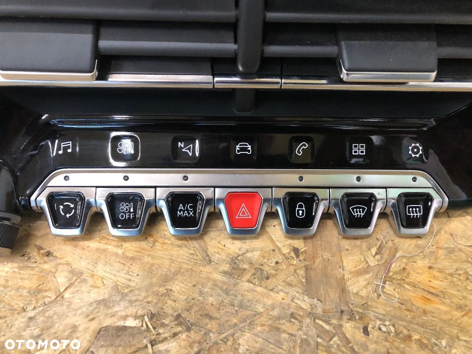 PEUGEOT 2008 II 2019-> NAWIEWY PANEL PRZEŁĄCZNIKÓW PRZYCISKI KONSOLI - 2