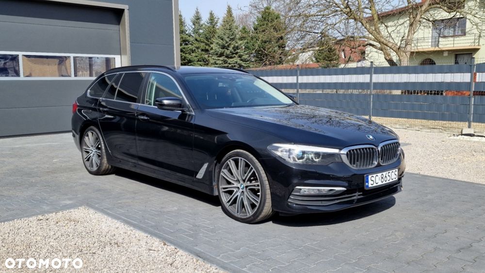 BMW Seria 5 530d Sport Line - 9