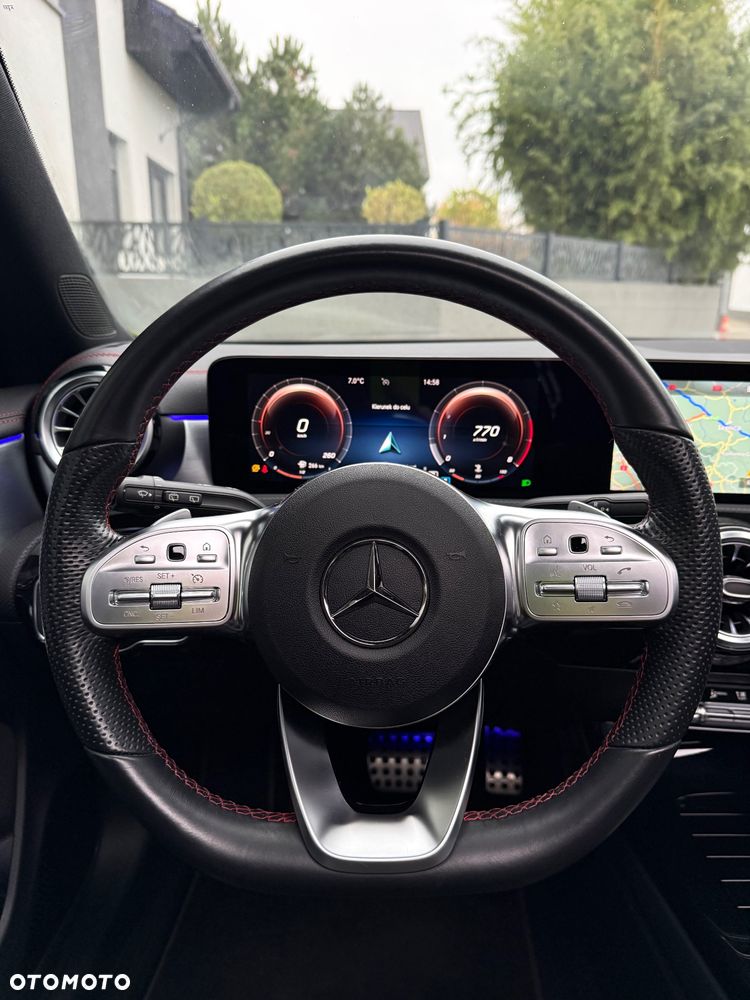 Mercedes-Benz CLA 180 7G-DCT Edition AMG Line - 22