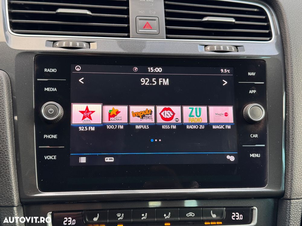 Volkswagen Golf 2.0 BlueTDI Comfortline - 26