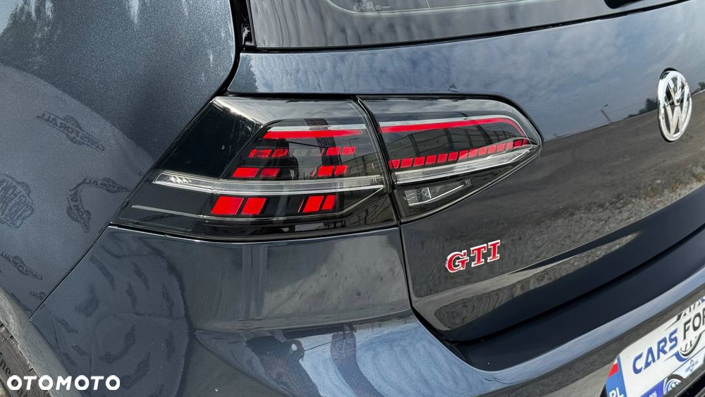 Volkswagen Golf 2.0 TSI OPF DSG GTI - 22